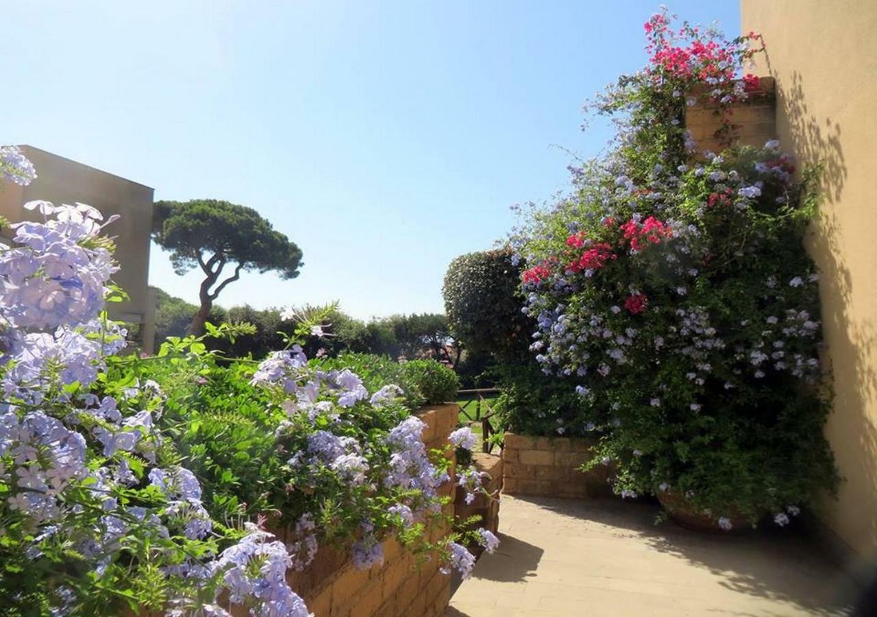 Appartamenti Boboli ปุนตาอาลา ภายนอก รูปภาพ
